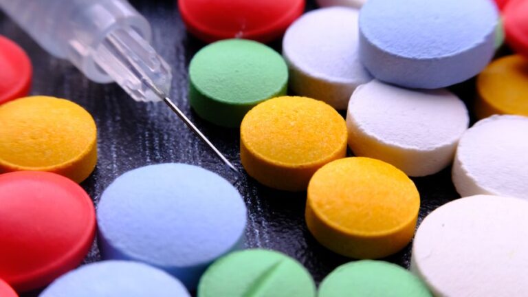 Understanding Steroids: Uses, Risks, and Benefits