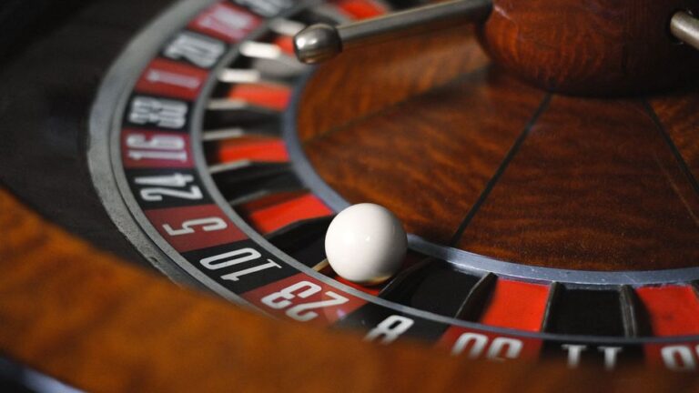 The Intriguing World of Online Roulette: A Comprehensive Guide