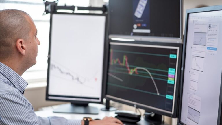 Navigating the World of Online Stock Brokers: A Comprehensive Guide