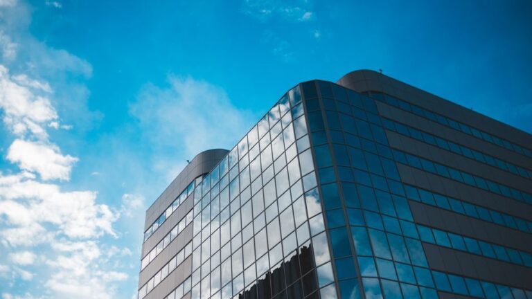 The Dynamics of Commercial Real Estate in Today’s Market
