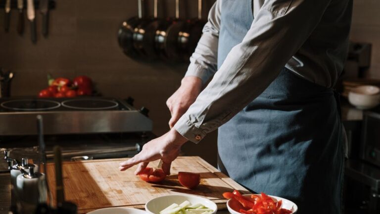 La importancia del alquiler de cocinas industriales en la gastronomía moderna