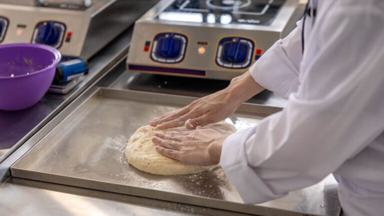 La importancia de elegir un buen proveedor de equipo para panadería
