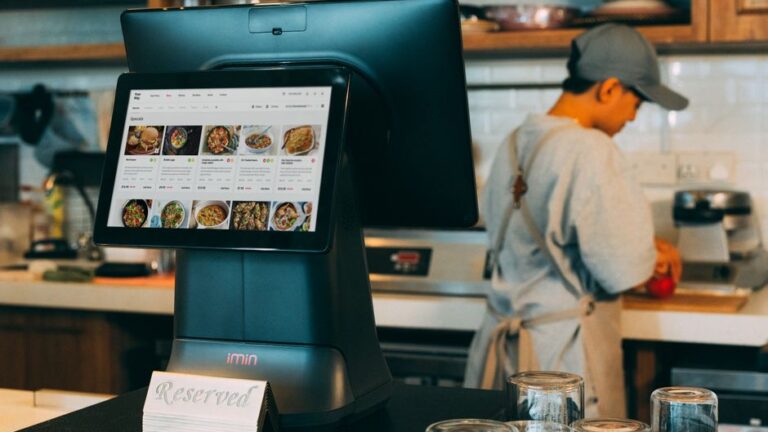 Revolutionizing Dining: The Essential Role of POS Systems in Restaurants