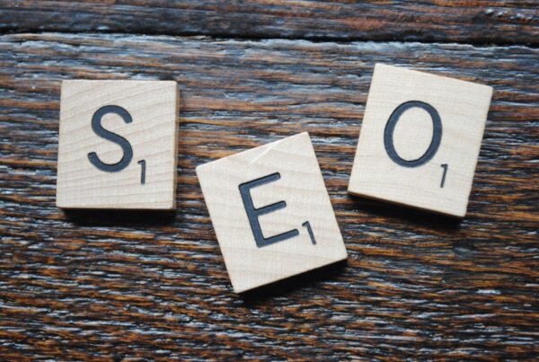 La importancia de elegir una agencia SEO adecuada para tu negocio