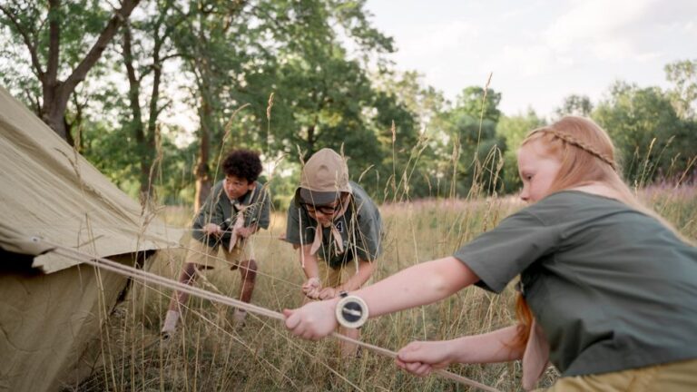 Exploring the Benefits of Summer Camps for Elementary School Students