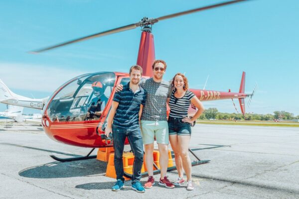 Descubre la emoción de un tour en helicóptero