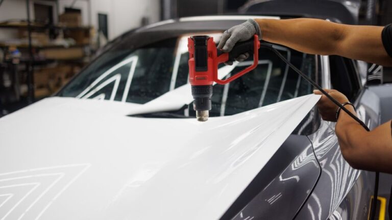 La revolución del vinilado de vehículos: personaliza tu auto con estilo