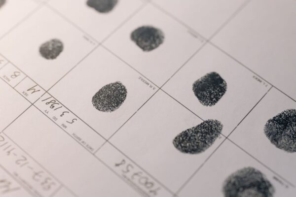 身元調査サービスの重要性と選び方