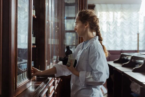 The Rising Importance of Compounding Pharmacies in Modern Healthcare